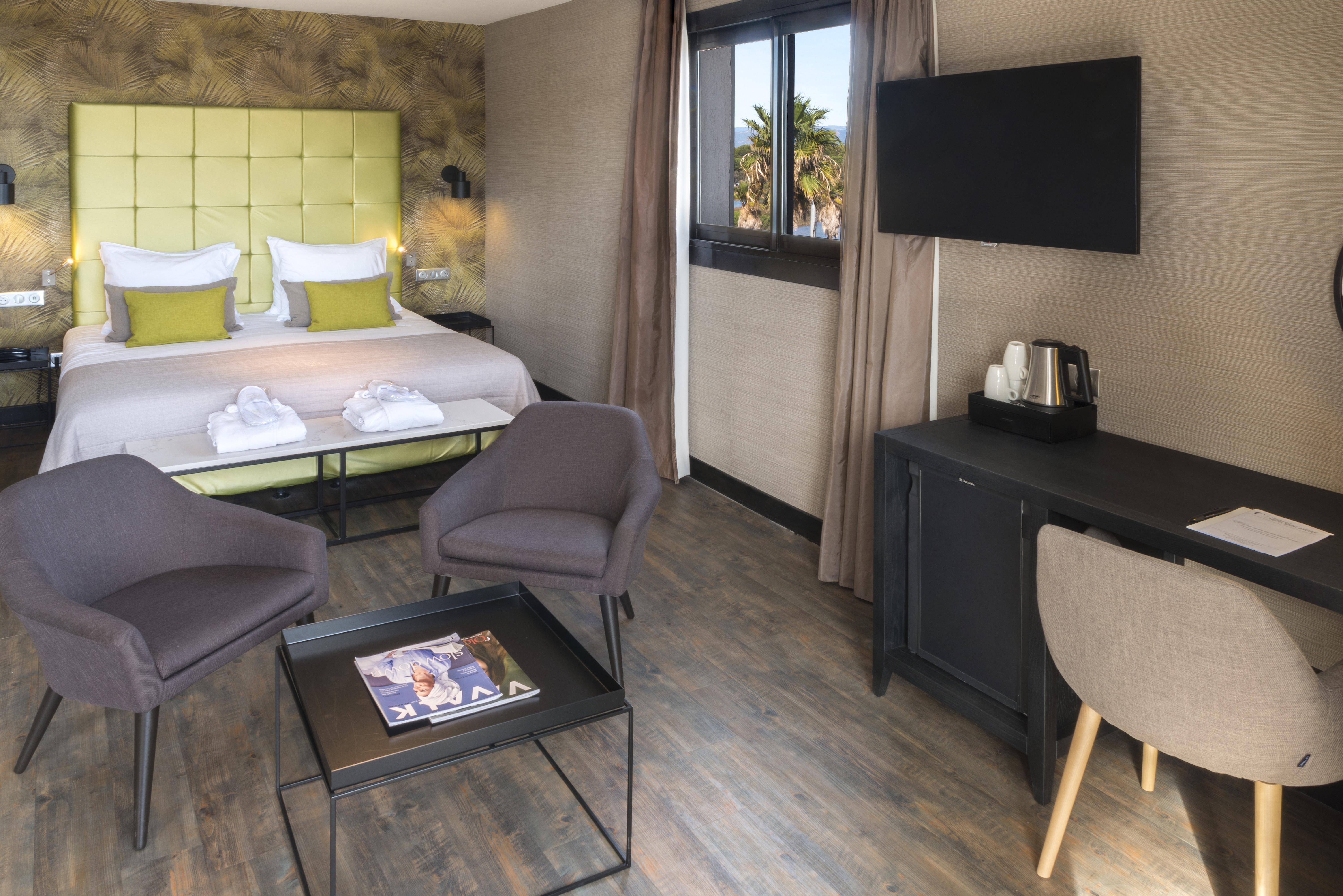 סנט-אגף Van Der Valk Hotel Saint-Aygulf מראה חיצוני תמונה