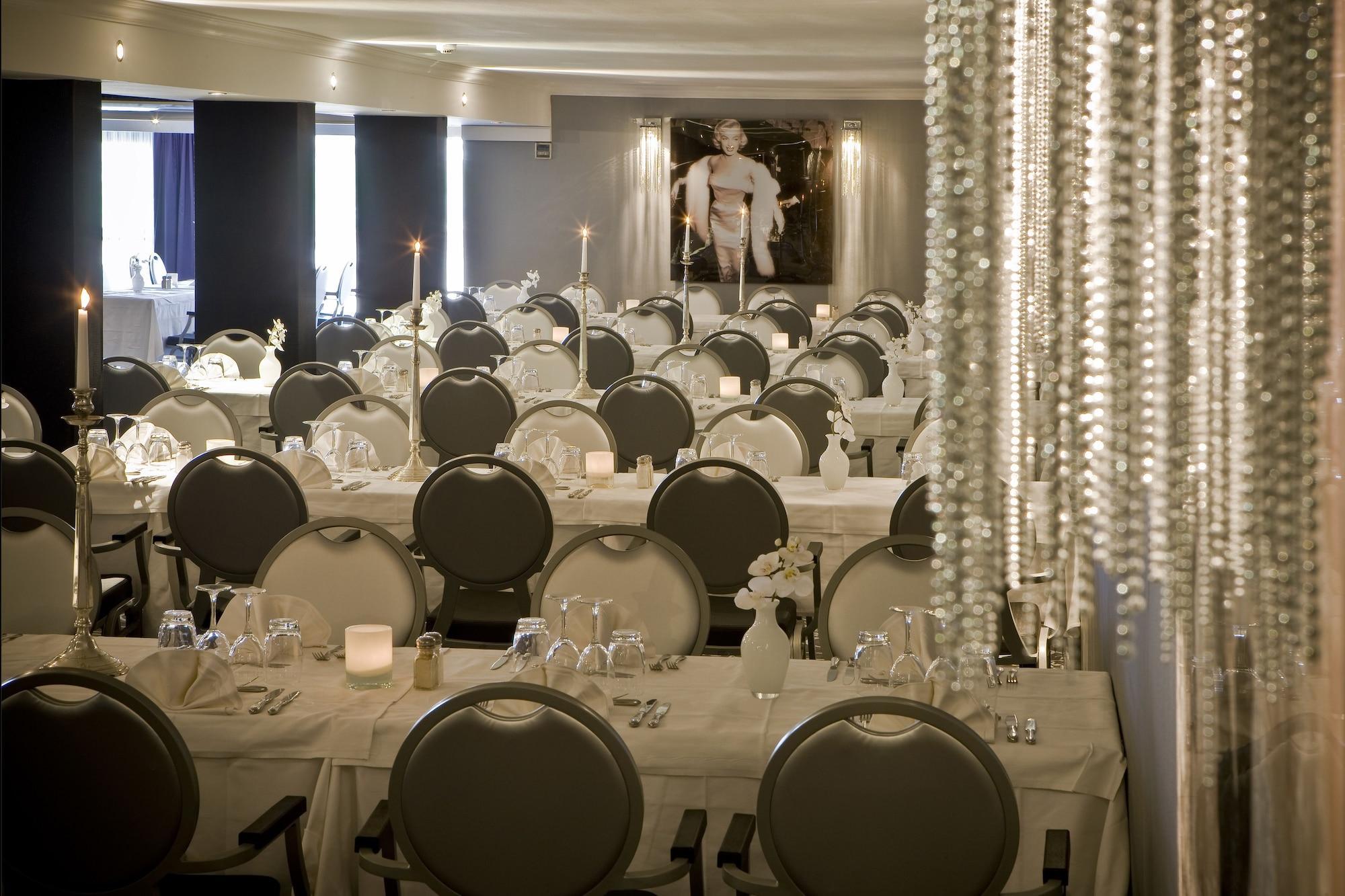 סנט-אגף Van Der Valk Hotel Saint-Aygulf מראה חיצוני תמונה