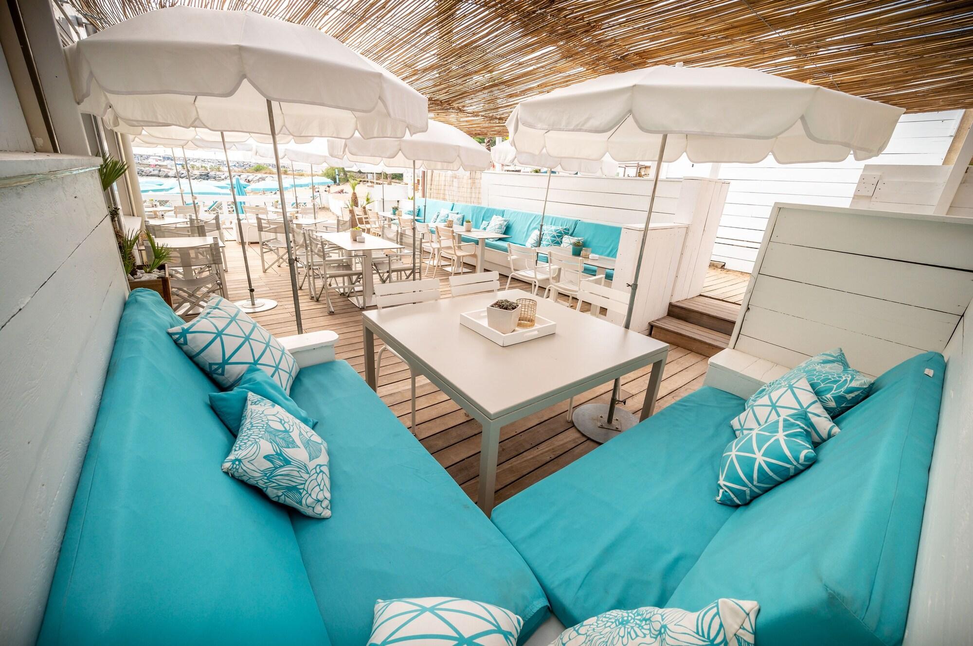 סנט-אגף Van Der Valk Hotel Saint-Aygulf מראה חיצוני תמונה