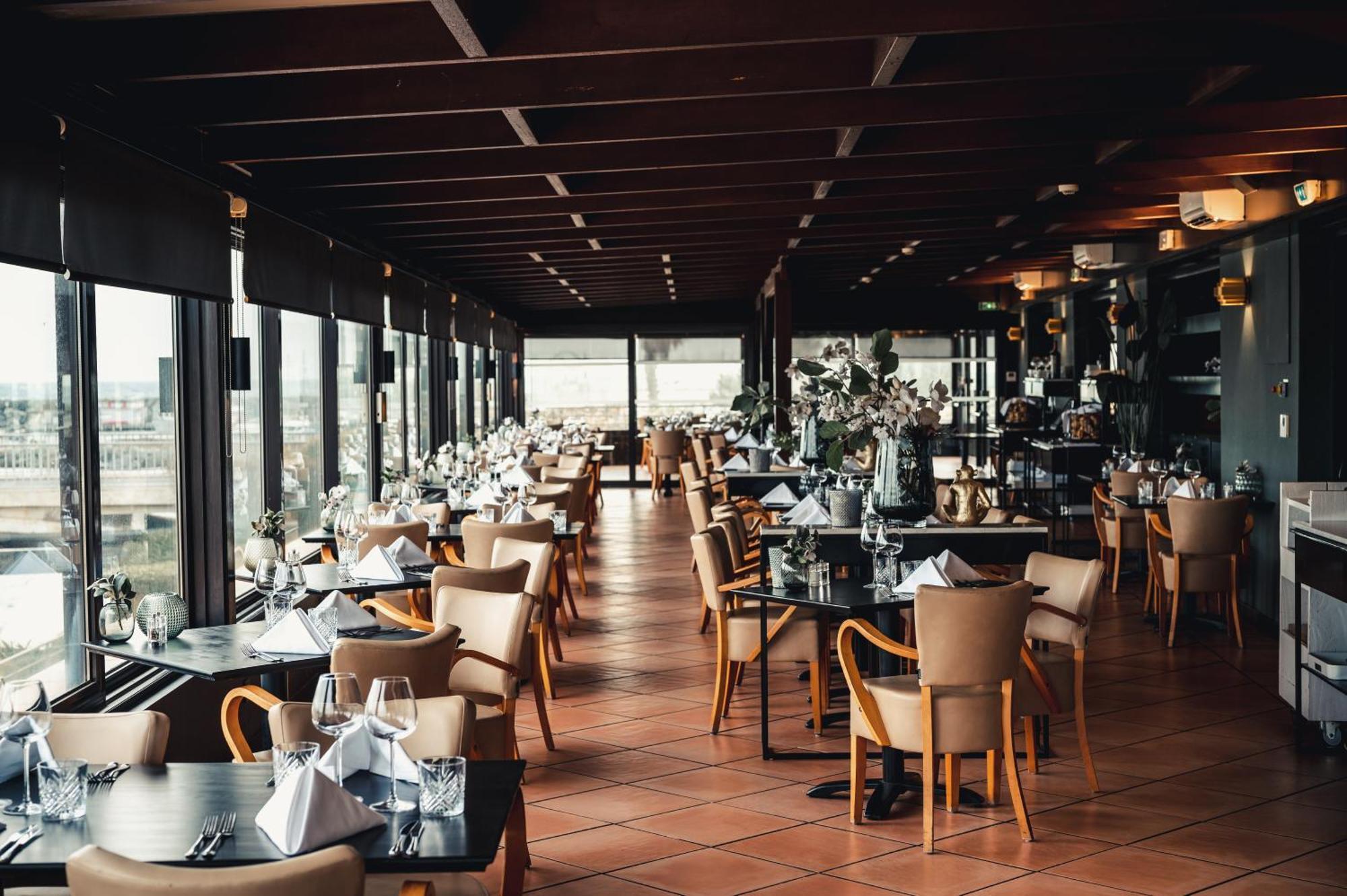 סנט-אגף Van Der Valk Hotel Saint-Aygulf מראה חיצוני תמונה
