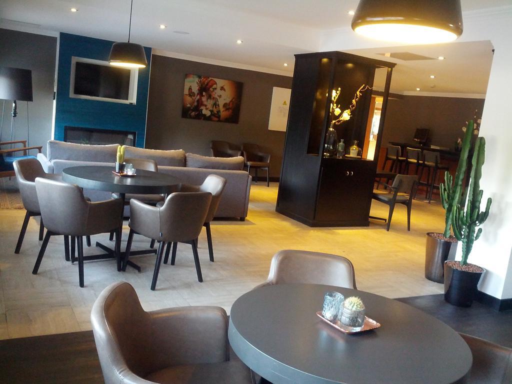 סנט-אגף Van Der Valk Hotel Saint-Aygulf מראה חיצוני תמונה