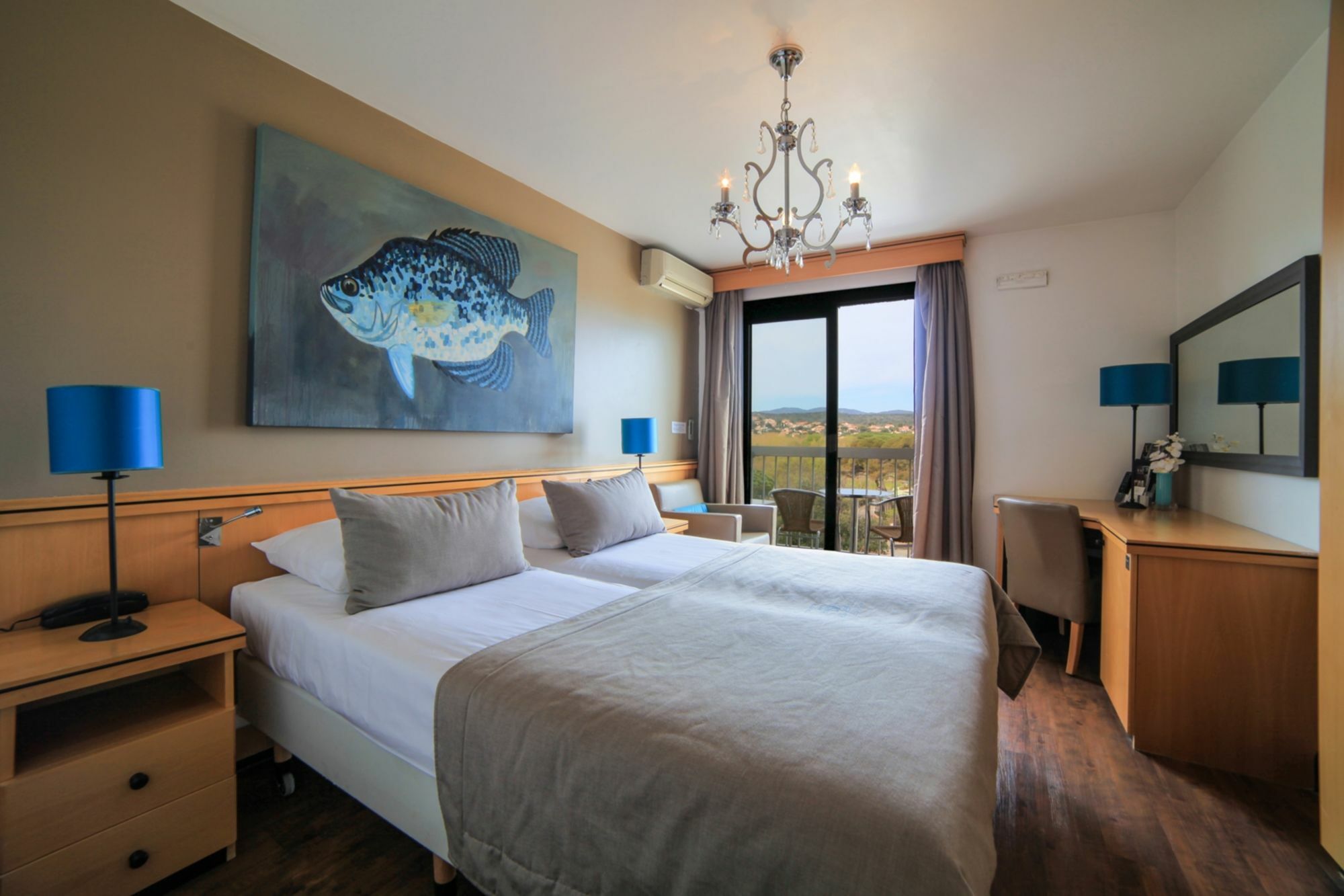 סנט-אגף Van Der Valk Hotel Saint-Aygulf מראה חיצוני תמונה
